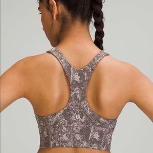 Lululemon wunder train bra size 6